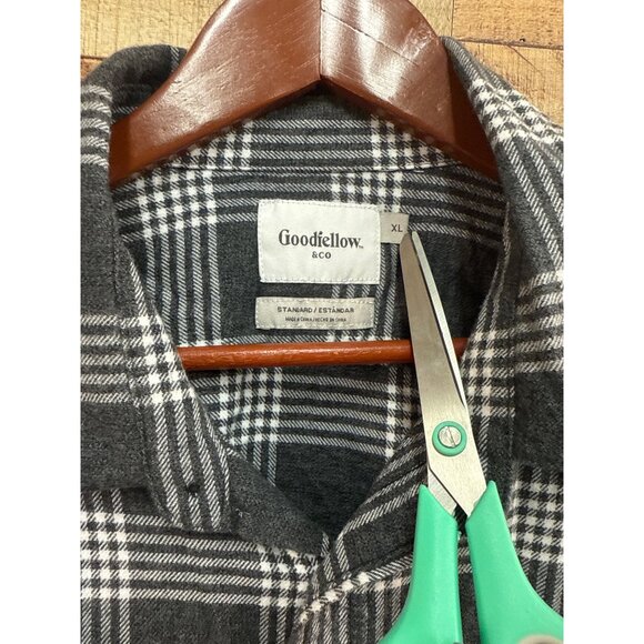 Goodfellow & Co Mens Gray & White Plaid Button-Up Flannel Shirt XL - Picture 3 of 6